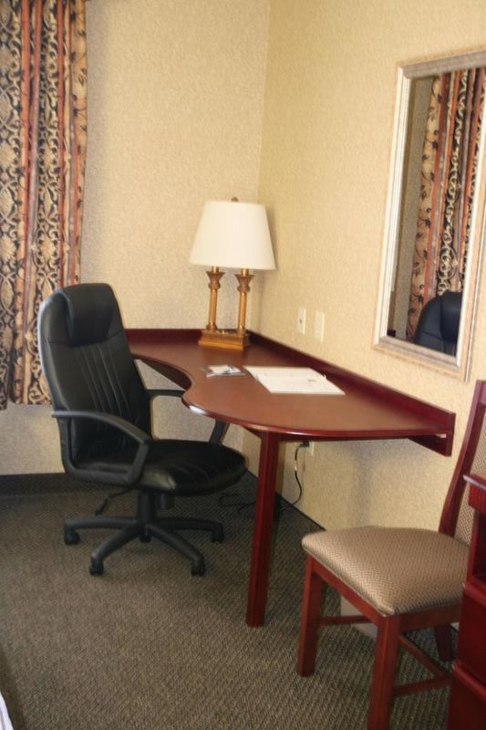Hampton Inn & Suites Toledo-Perrysburg Rossford Room photo