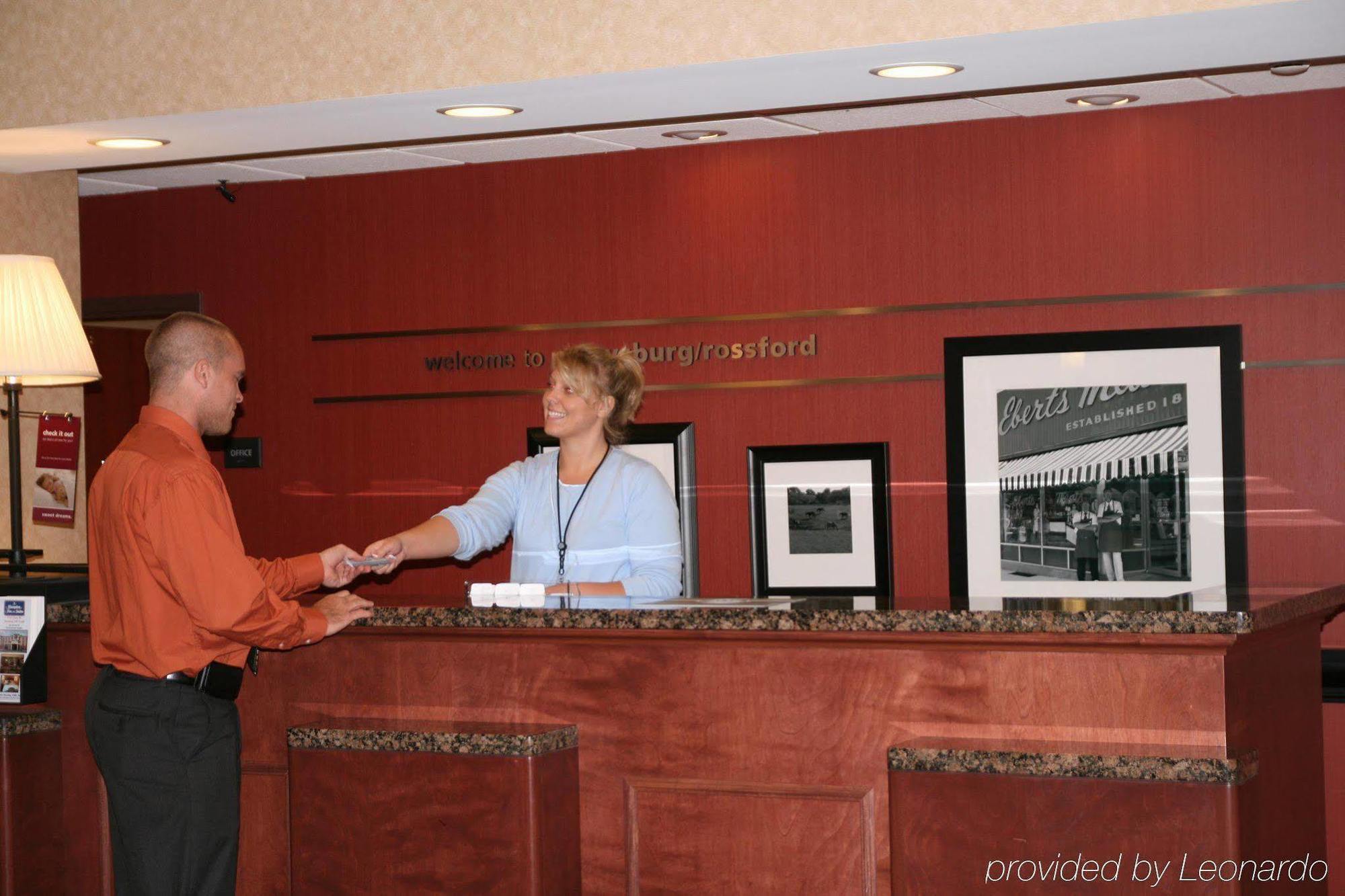 Hampton Inn & Suites Toledo-Perrysburg Rossford Interior photo